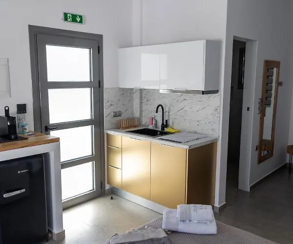 Blue アパート スキロス